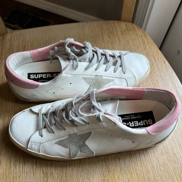 Golden Goose Super-Star Sneakers in Light Pink - Picture 6 of 7